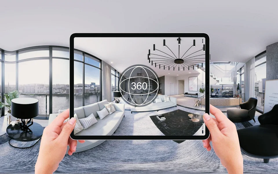 Luxury client experiencing VR property tour